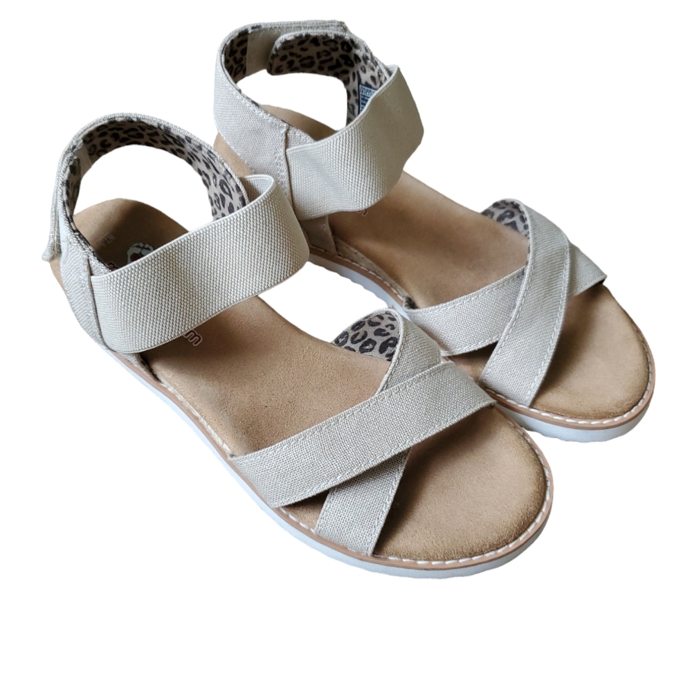 Bobs from Skechers Memory Foam Size 7.5